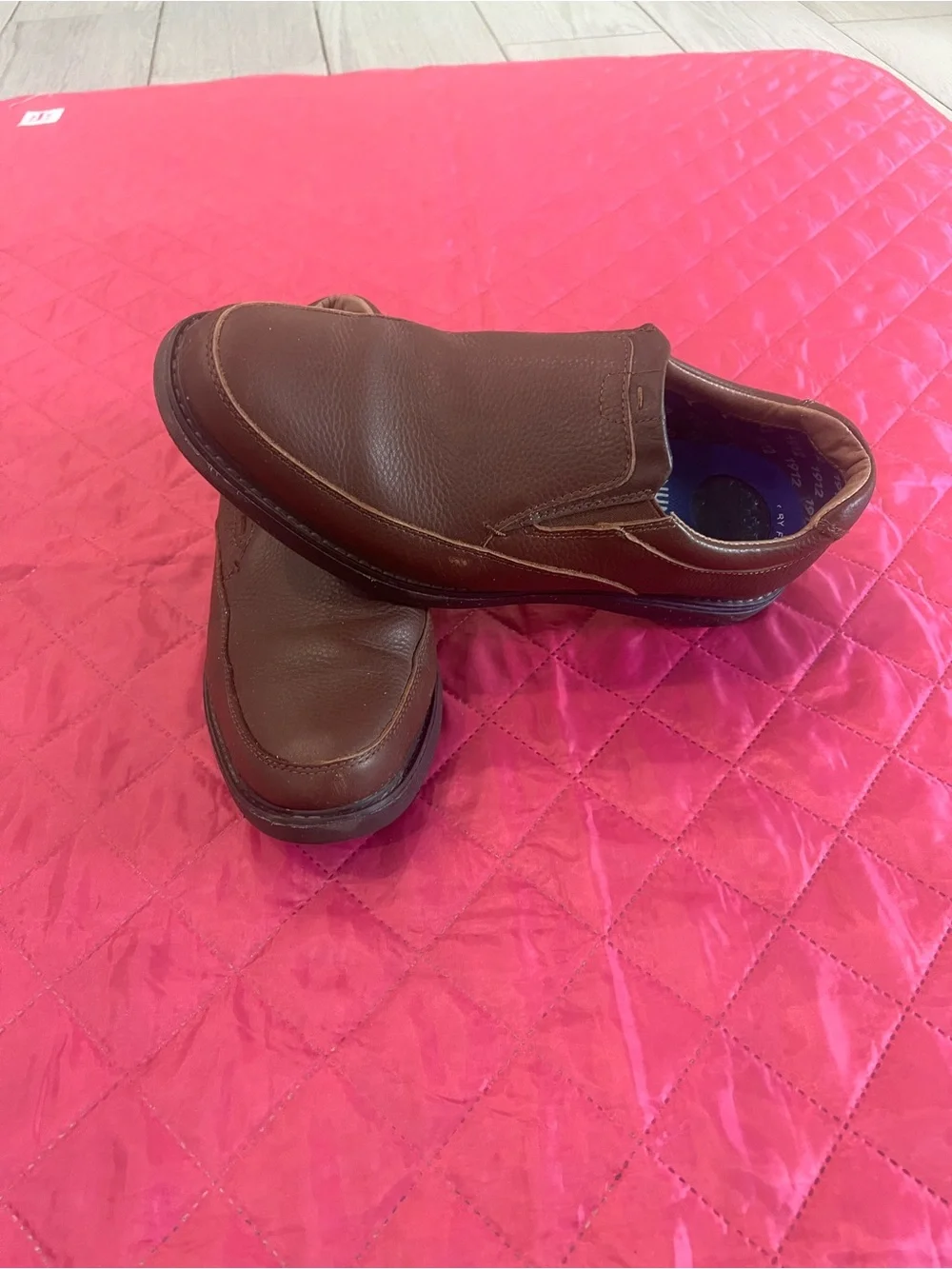Nunn Bush Men's Brown Leather Slip-On Loafers with Blue Insoles